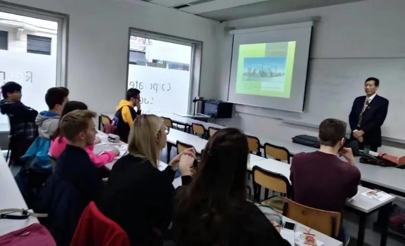 中比建交50周年：从列日大学看中比文化教育的“走出去”与“引进来”