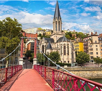 法国SDC高等传媒学院AI经济与品牌战略硕士(MBA)